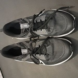 Nike pegasus 40 running shoes